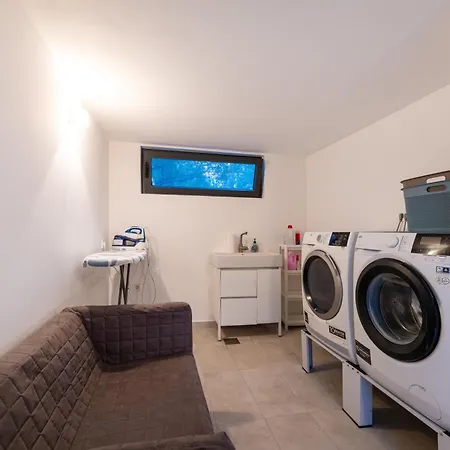 Apartment D. Marine