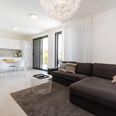 D. Marine Apartamento Bibinje