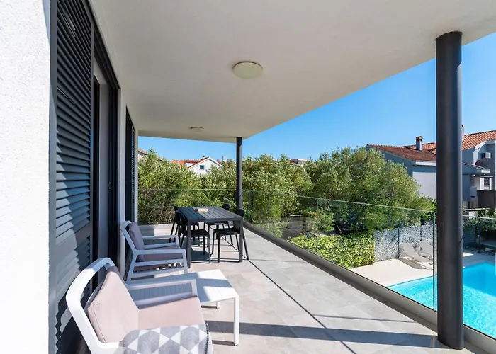 D. Marine Apartment Bibinje